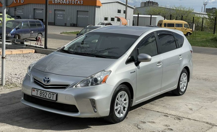 Toyota Prius V HYBRID