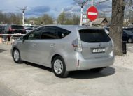 Toyota Prius V HYBRID