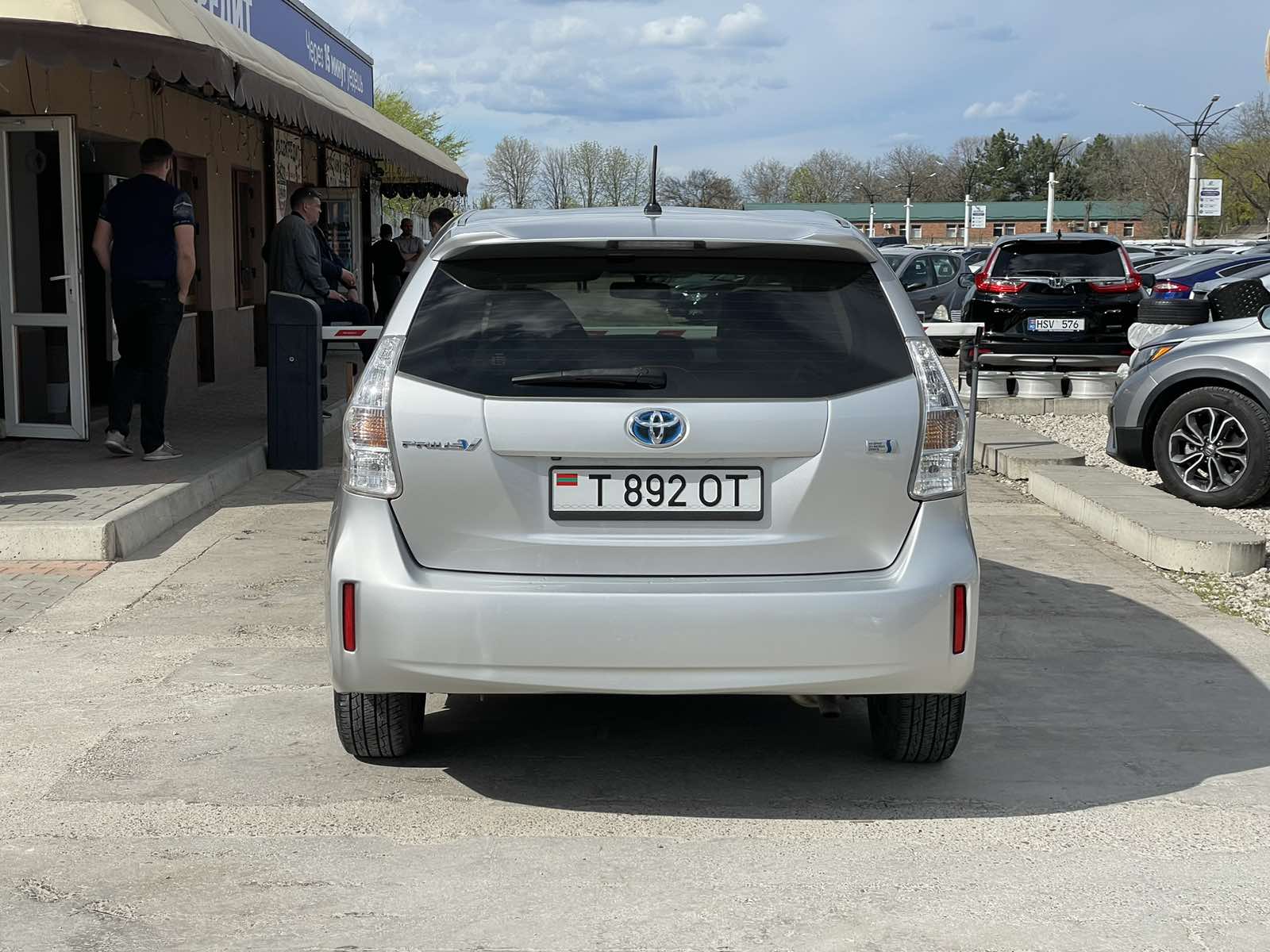 Toyota Prius V HYBRID