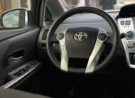 Toyota Prius V HYBRID