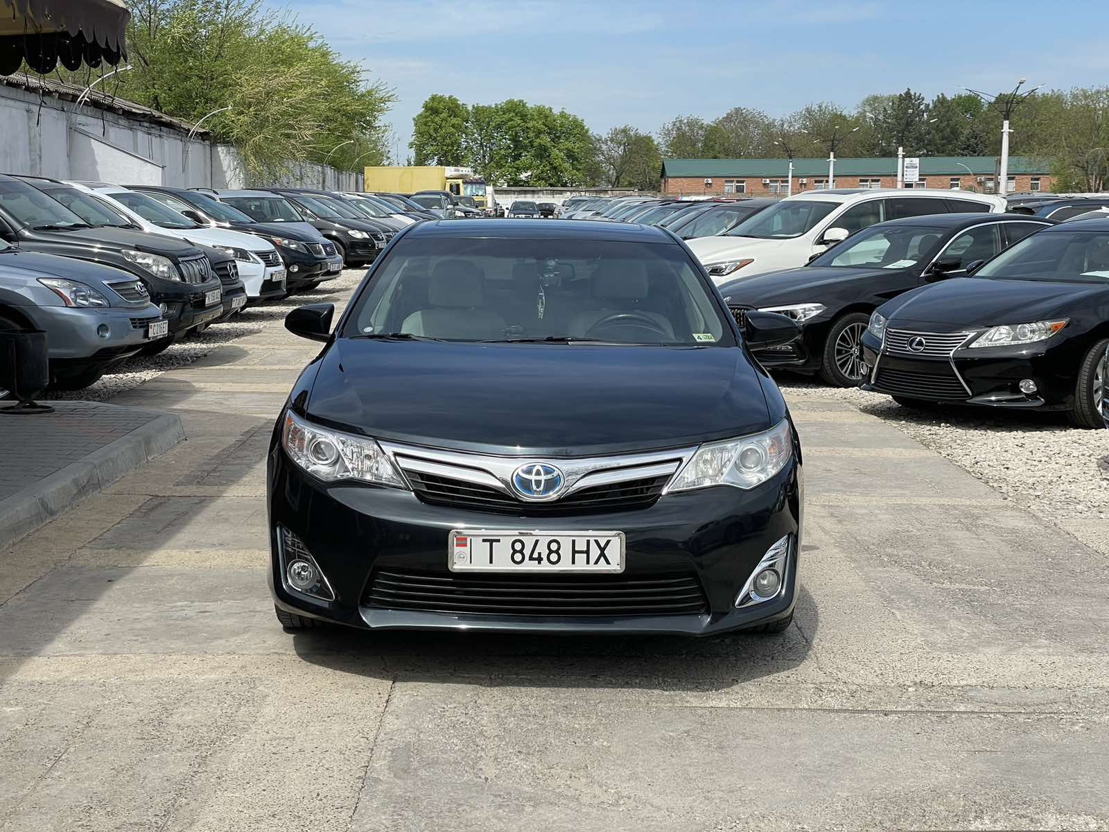 Toyota Camry Hybrid