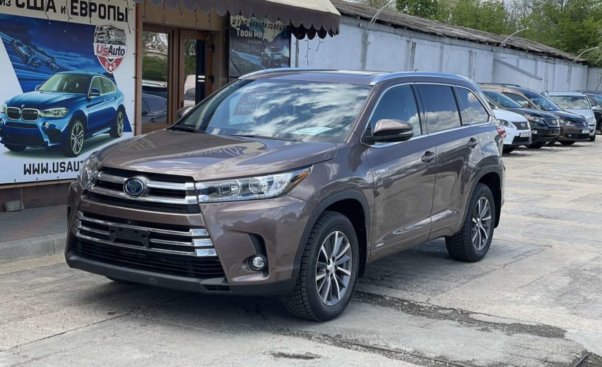 Toyota Highlander Hybrid