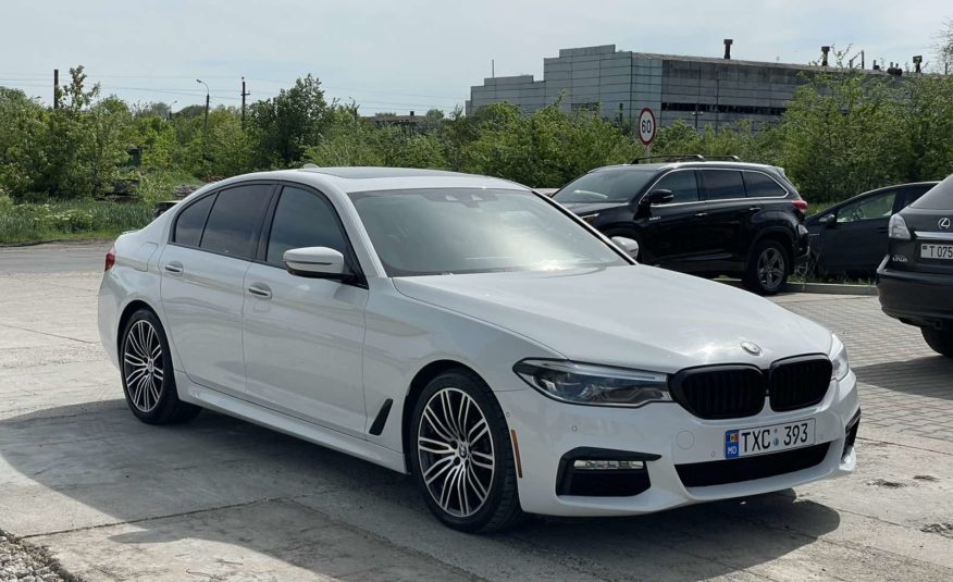 BMW G30 520i