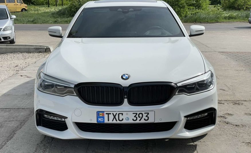 BMW G30 520i