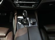 BMW G30 520i