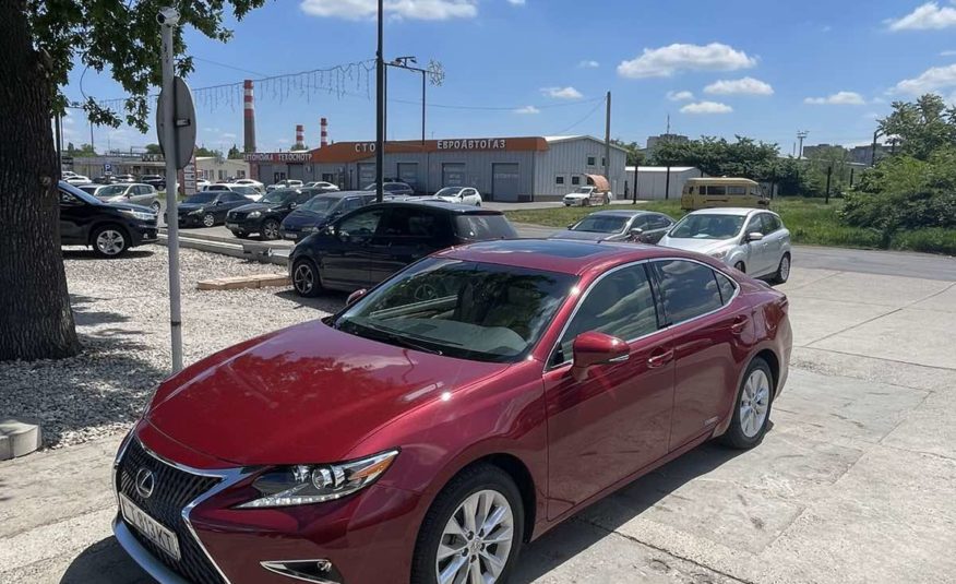 Lexus ES300h