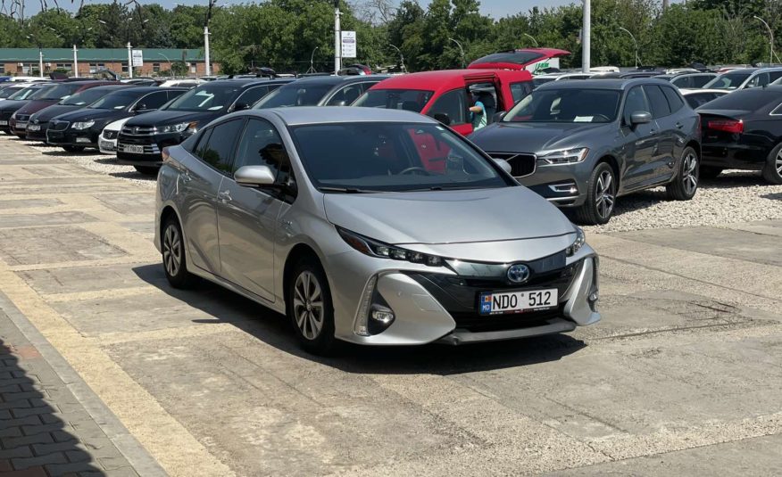 Toyota Prius Prime Plug-In-Hybrid