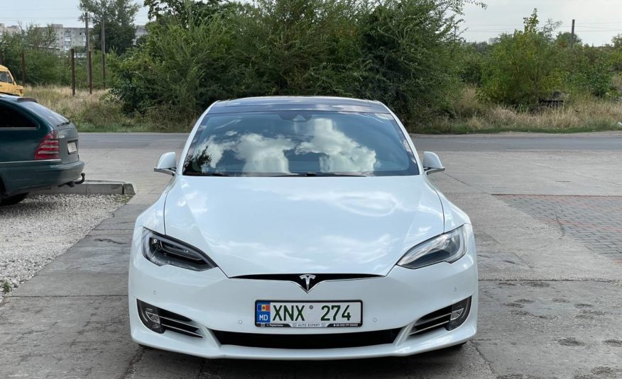 Tesla Model S 75D