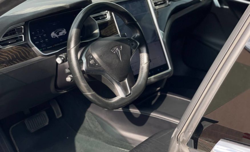 Tesla Model S 75D