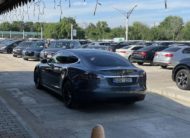 Tesla Model S 75D