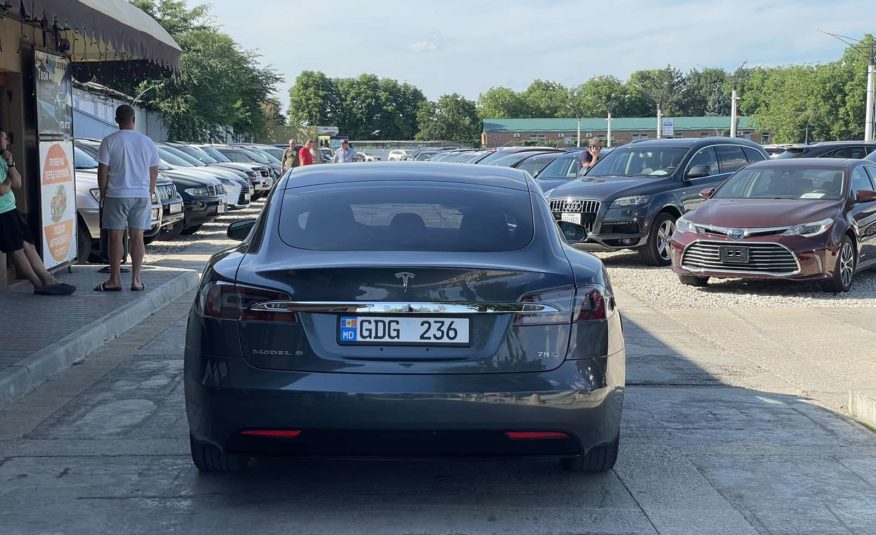 Tesla Model S 75D