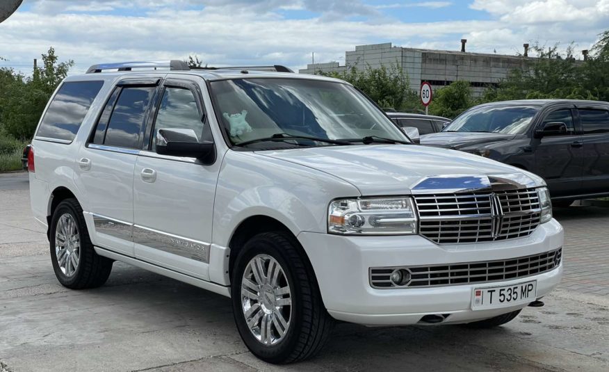 Lincoln Navigator