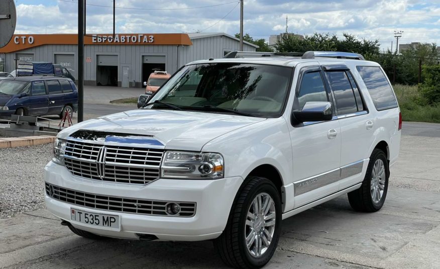 Lincoln Navigator