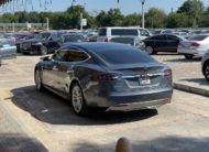 Tesla Model S 85