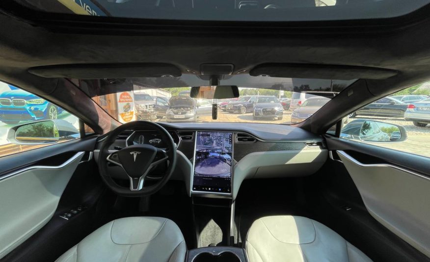 Tesla Model S 85