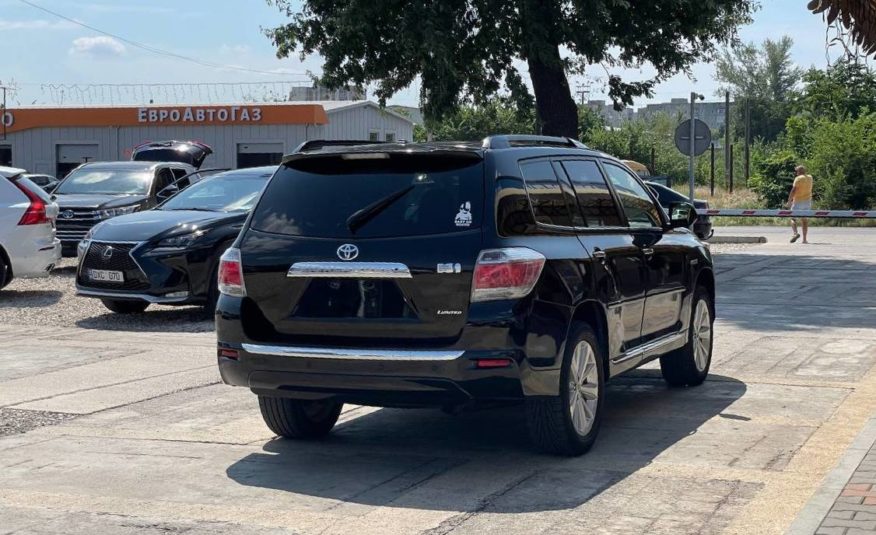 Toyota Highlander Hybrid