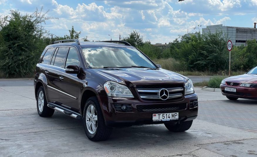 Mercedes Benz GL450