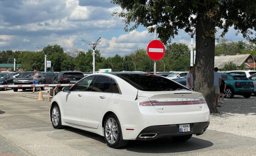 Lincoln MKZ Hybrid