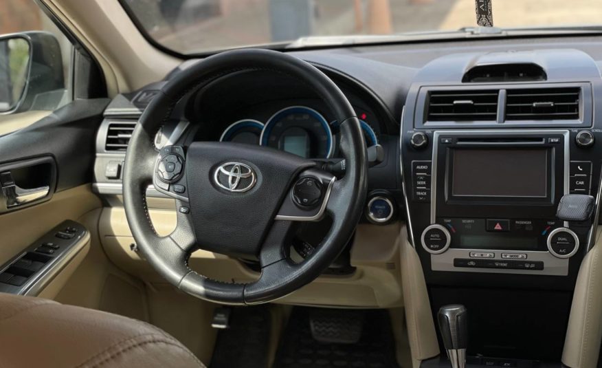 Toyota Camry 50 Hybrid