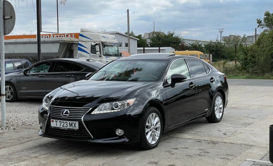 Lexus ES300h