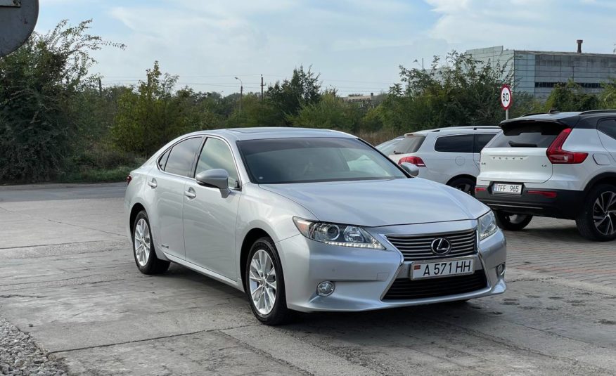 Lexus ES300h