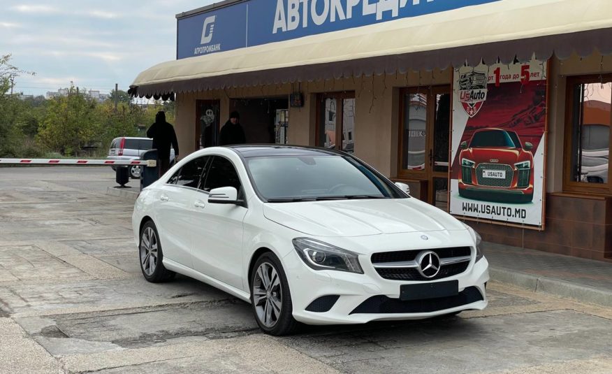 Mercedes Benz CLA200