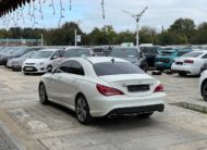 Mercedes Benz CLA200