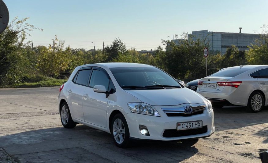 Toyota Auris Hybrid