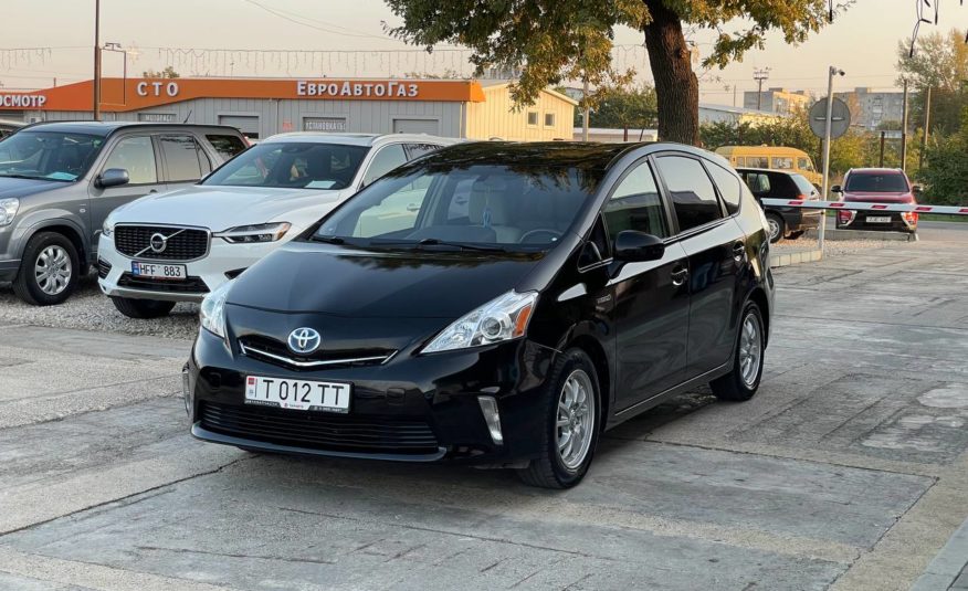 Toyota Prius V Hybrid