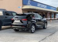 Lexus NX200t