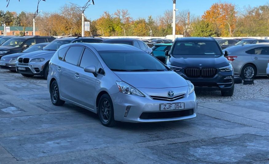 Toyota Prius V Hybrid