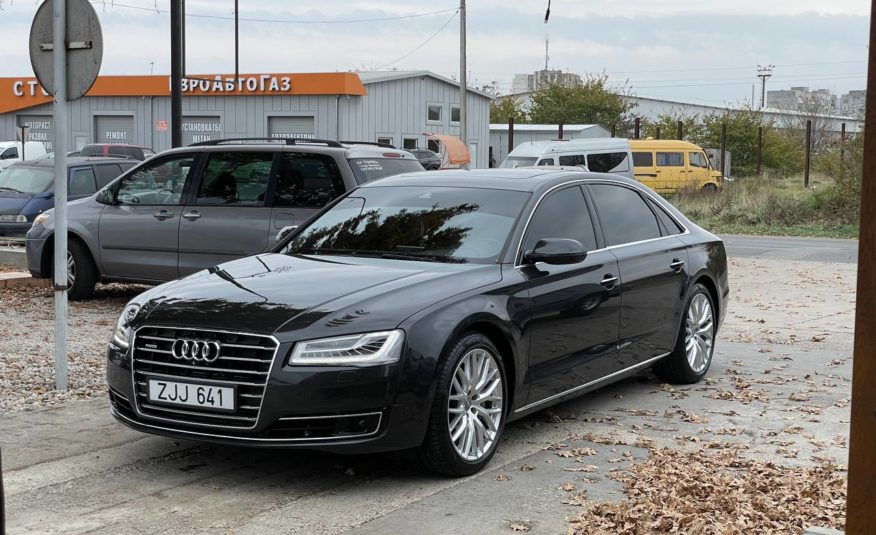 Audi A8 Long Quattro