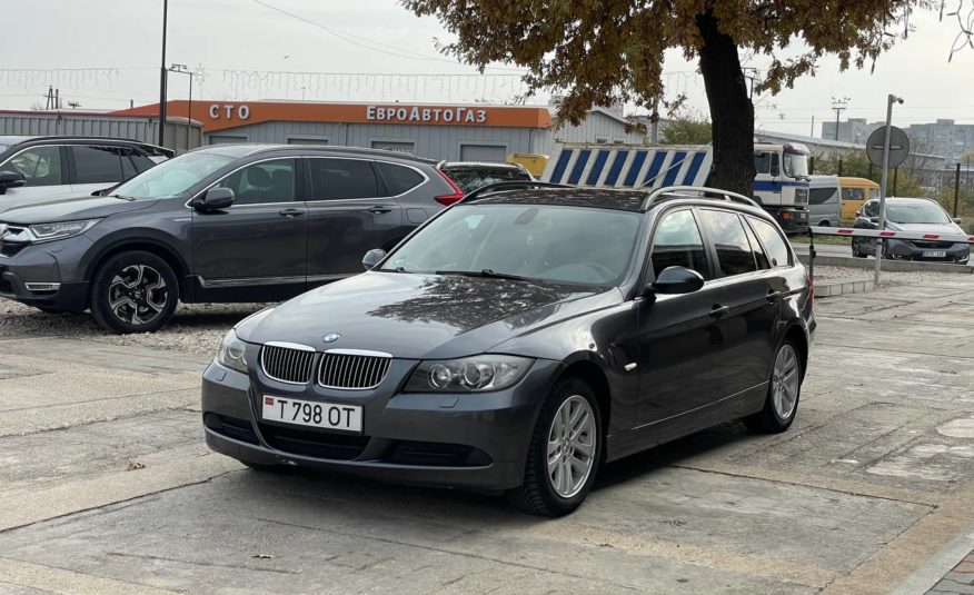 BMW E91 520i