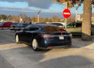 Tesla Model S 85