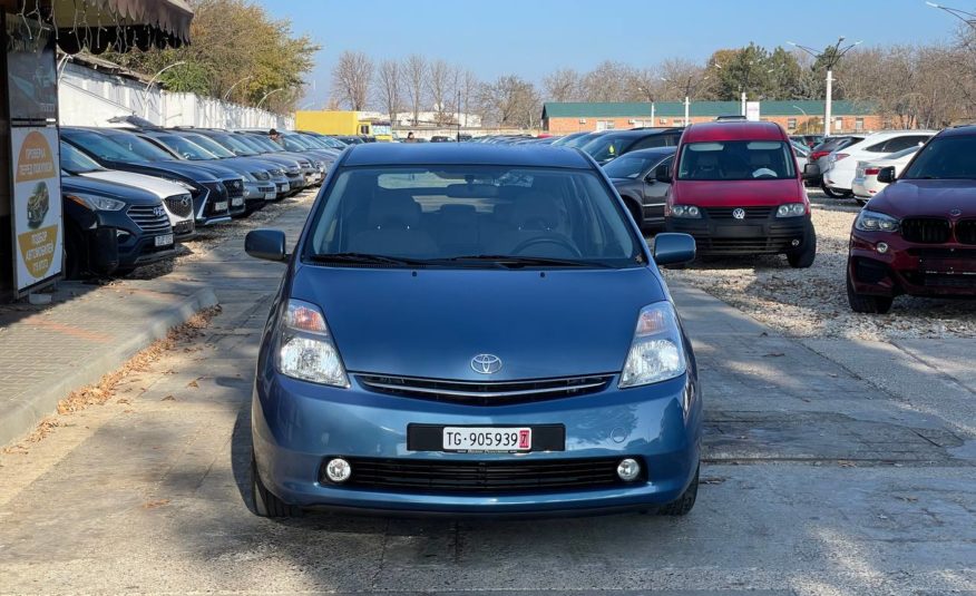 Toyota Prius 20 Hybrid