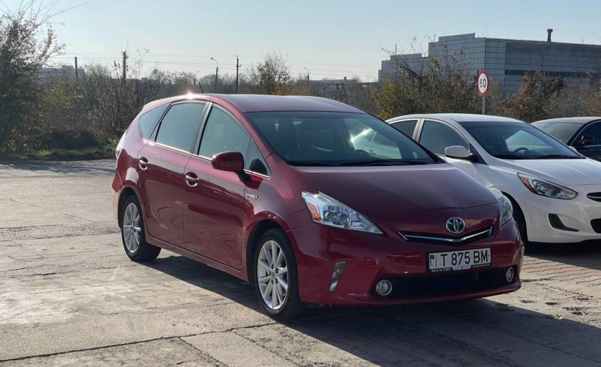 Toyota Prius V Hybrid