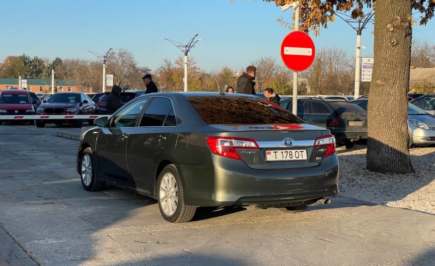 Toyota Camry 50 Hybrid