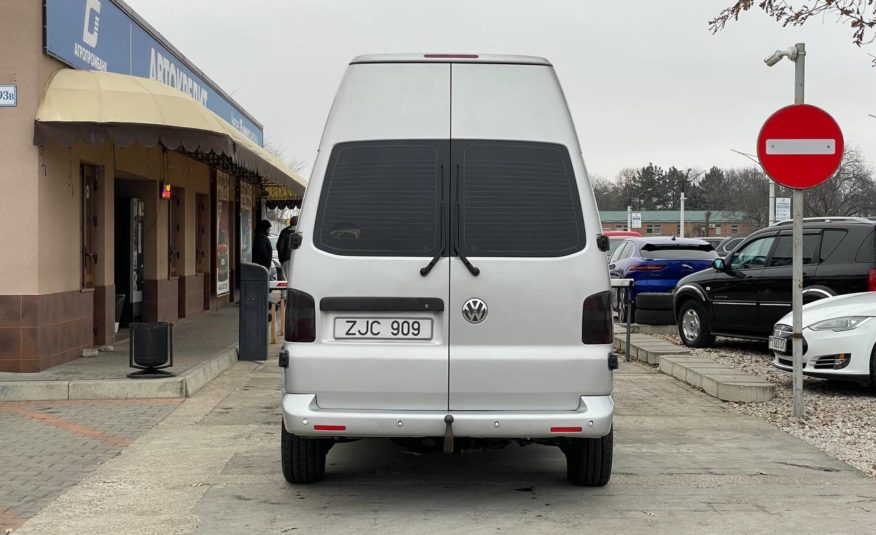 Volkswagen T5