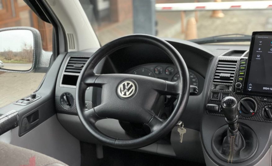 Volkswagen T5