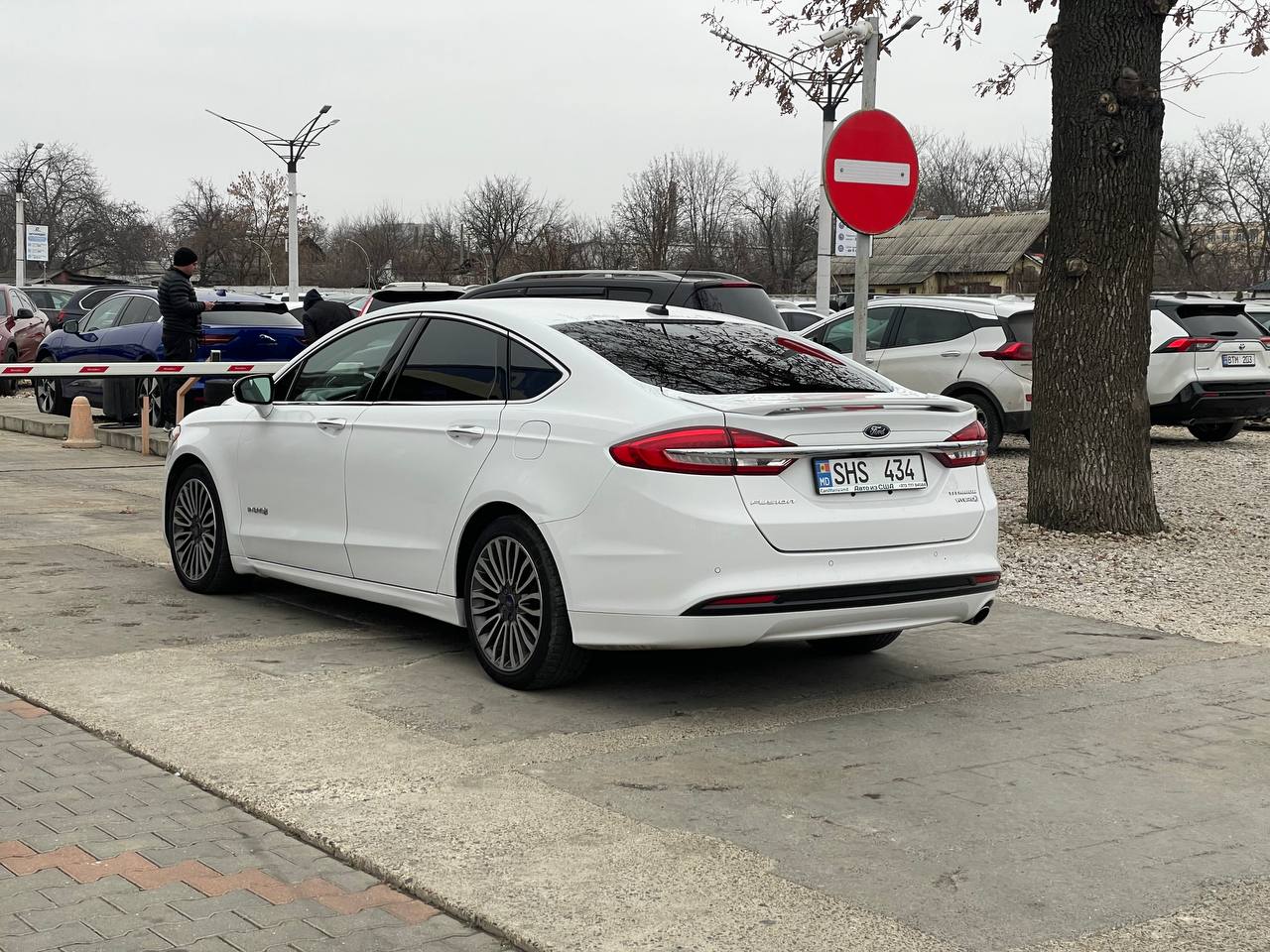 Ford Fusion Hybrid