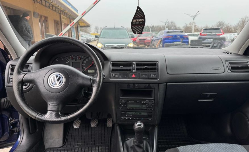 Volkswagen Golf 4