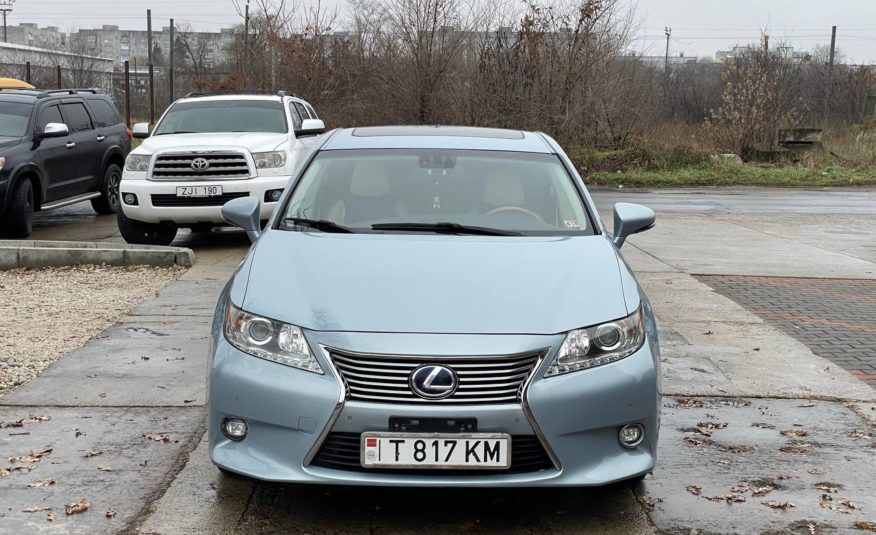 Lexus ES300h