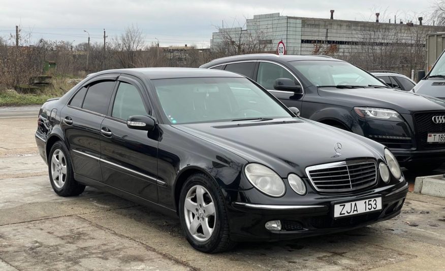 Mercedes Benz W211 E-class