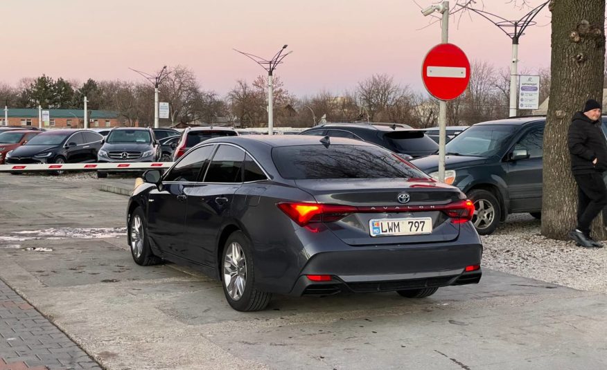 Toyota Avalon Hybrid