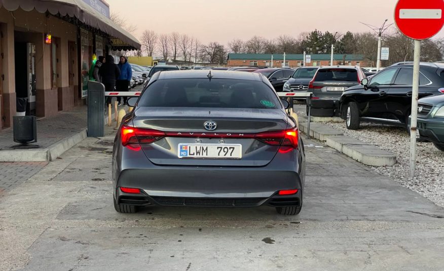 Toyota Avalon Hybrid