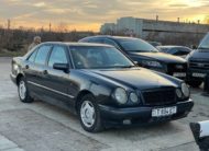 Mercedes Benz W210 E220