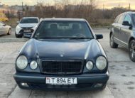 Mercedes Benz W210 E220