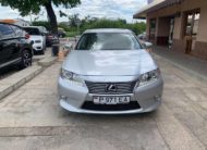 Lexus ES300h