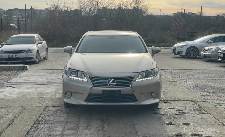 Lexus ES300h