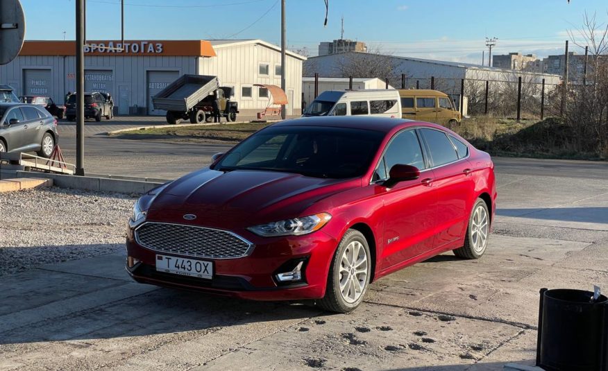 Ford Fusion Hybrid